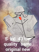 Load image into Gallery viewer, Tracksuit