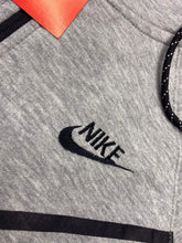 Load image into Gallery viewer, Tracksuit