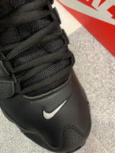 Load image into Gallery viewer, Shoes