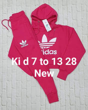 Load image into Gallery viewer, tracksuit