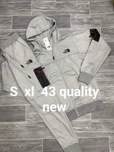 Load image into Gallery viewer, Men tracksuit
