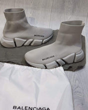 Load image into Gallery viewer, Shoes