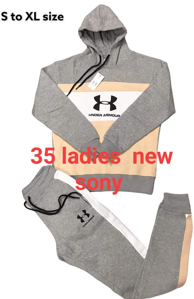 Ladies tracksuit