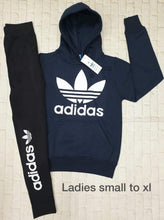 Load image into Gallery viewer, Tracksuit