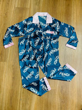 Load image into Gallery viewer, Woman Pj