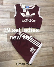 Load image into Gallery viewer, Tracksuit