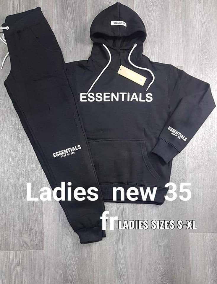 Ladies tracksuit