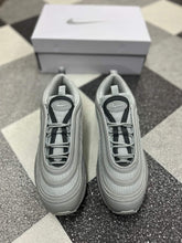 Load image into Gallery viewer, Men trainers