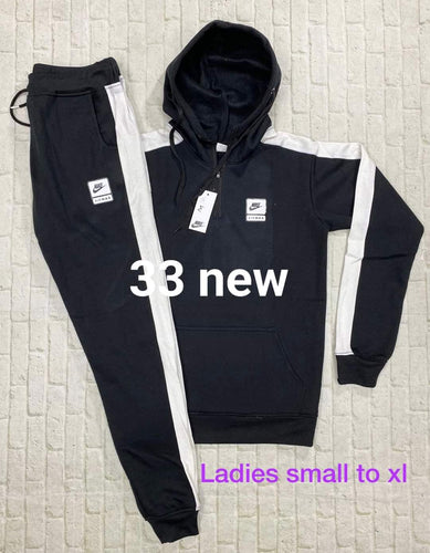 Ladies tracksuit