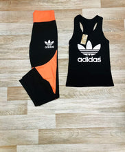 Load image into Gallery viewer, Tracksuit