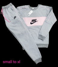 Load image into Gallery viewer, Ladies tracksuit