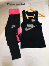 Load image into Gallery viewer, Lady Tracksuit