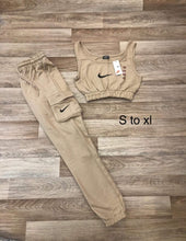 Load image into Gallery viewer, Ladies tracksuit