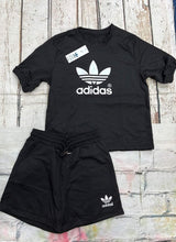 Load image into Gallery viewer, Tshirt and Short