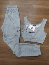 Load image into Gallery viewer, Ladies tracksuit