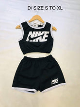 Load image into Gallery viewer, Tshirt and Short