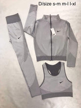 Load image into Gallery viewer, Tracksuit