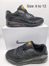 Load image into Gallery viewer, Men trainers