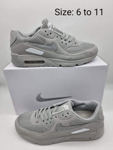 Load image into Gallery viewer, Men trainers