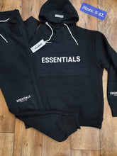 Load image into Gallery viewer, tracksuit