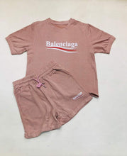 Load image into Gallery viewer, Tshirt and Short