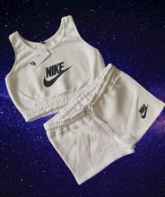 Load image into Gallery viewer, Tshirt short