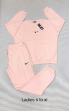 Load image into Gallery viewer, Ladies tracksuit
