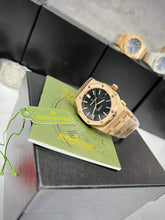 Load image into Gallery viewer, Watch