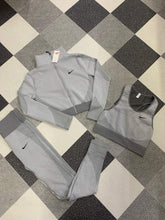 Load image into Gallery viewer, Tracksuit