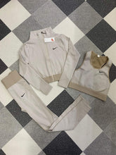 Load image into Gallery viewer, Tracksuit