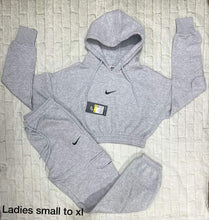 Load image into Gallery viewer, Ladies tracksuit