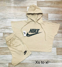 Load image into Gallery viewer, Lady Tracksuit