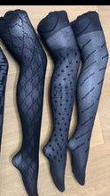 Load image into Gallery viewer, high socks
