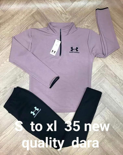 Ladies tracksuit