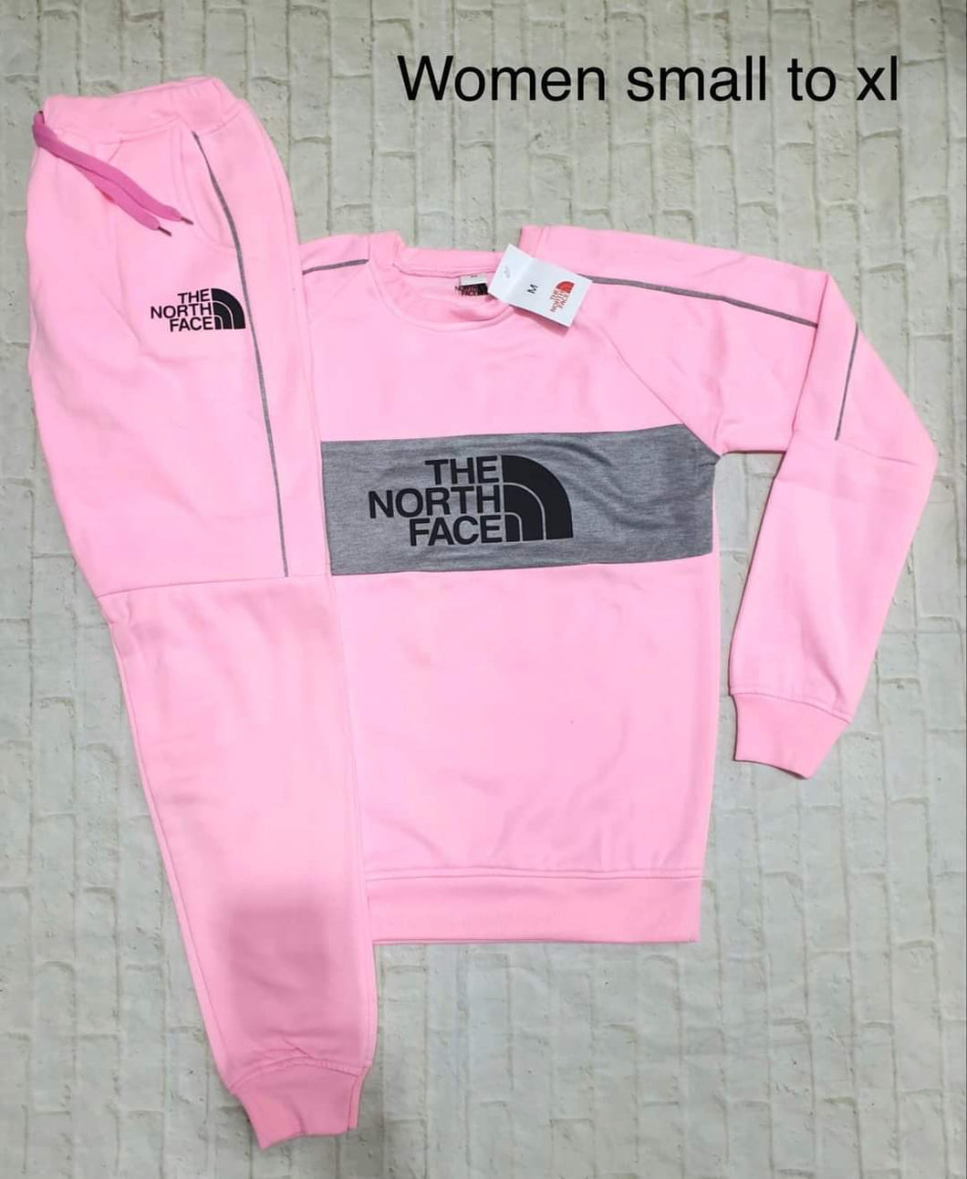Ladies tracksuit