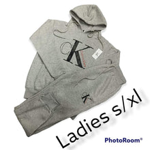 Load image into Gallery viewer, Ladies tracksuit