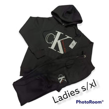 Load image into Gallery viewer, Ladies tracksuit