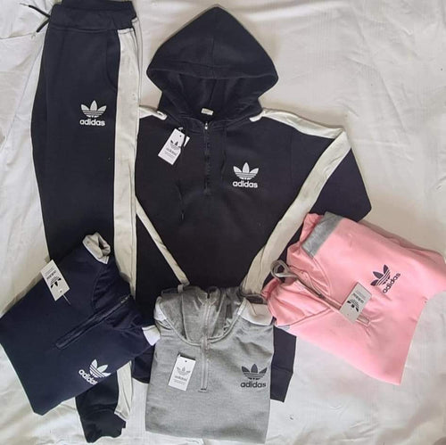 Ladies tracksuit