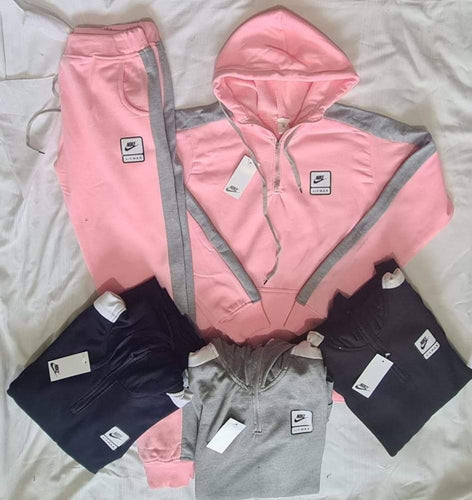 Ladies tracksuit