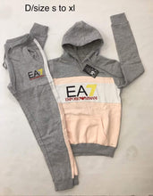 Load image into Gallery viewer, Ladies tracksuit