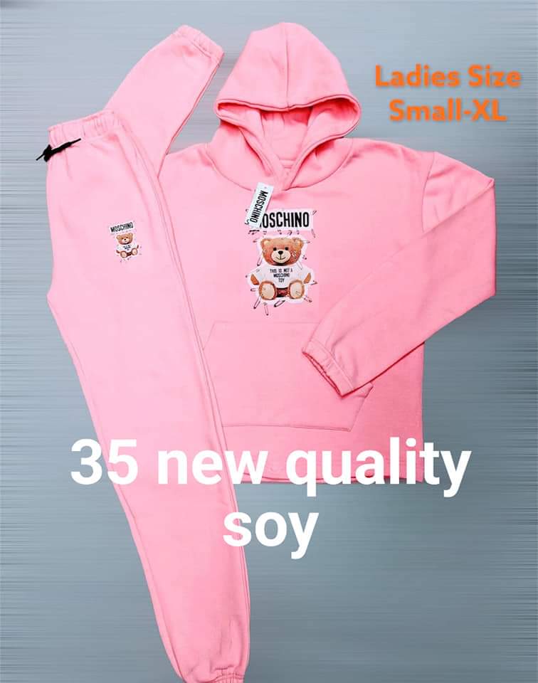 Ladies tracksuit