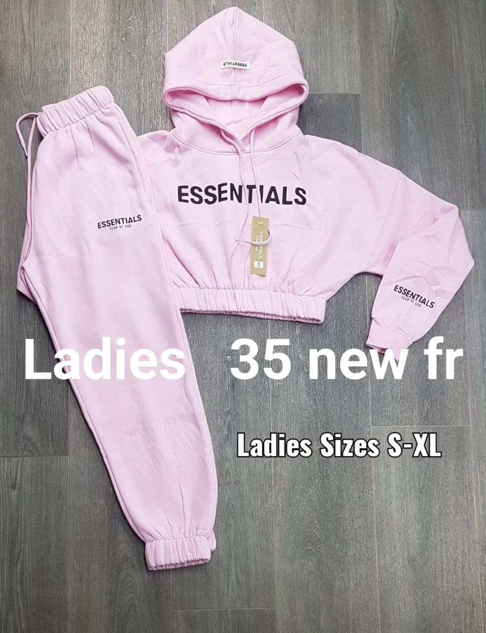 Ladies tracksuit