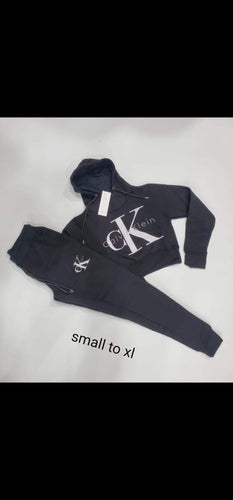 Lady Tracksuit