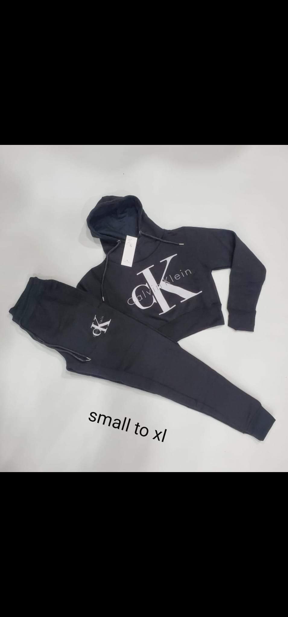 Lady Tracksuit