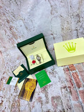 Load image into Gallery viewer, Watch