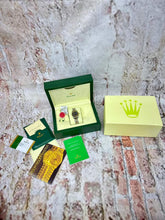 Load image into Gallery viewer, Watch