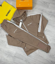 Load image into Gallery viewer, Tracksuit