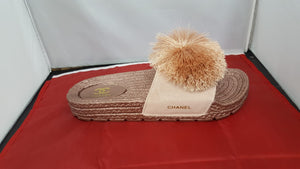 Ladies slippers