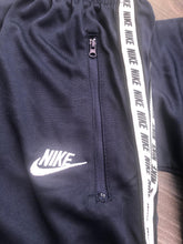 Load image into Gallery viewer, Men tracksuit imported