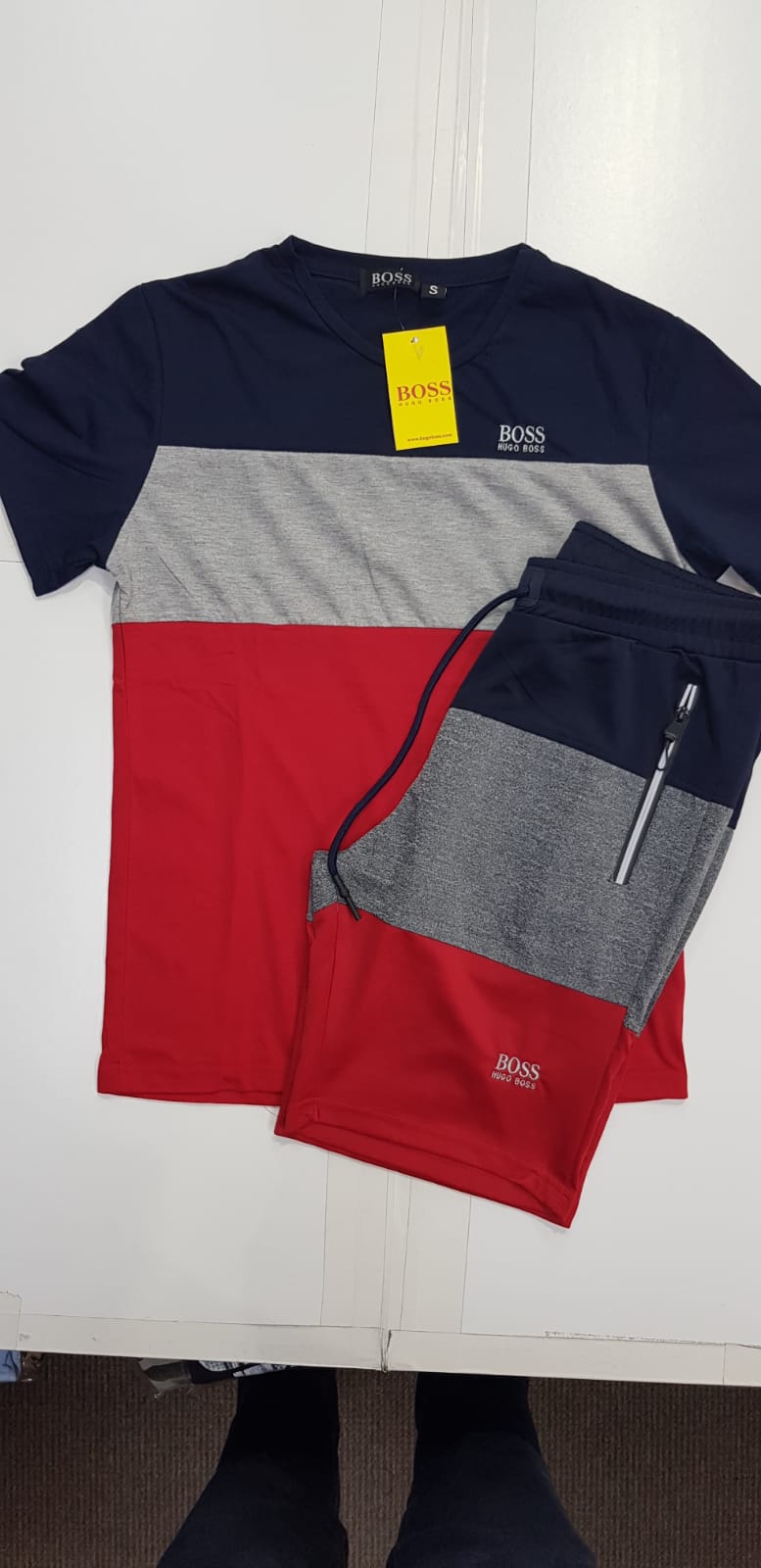 Short and tshirt imported
